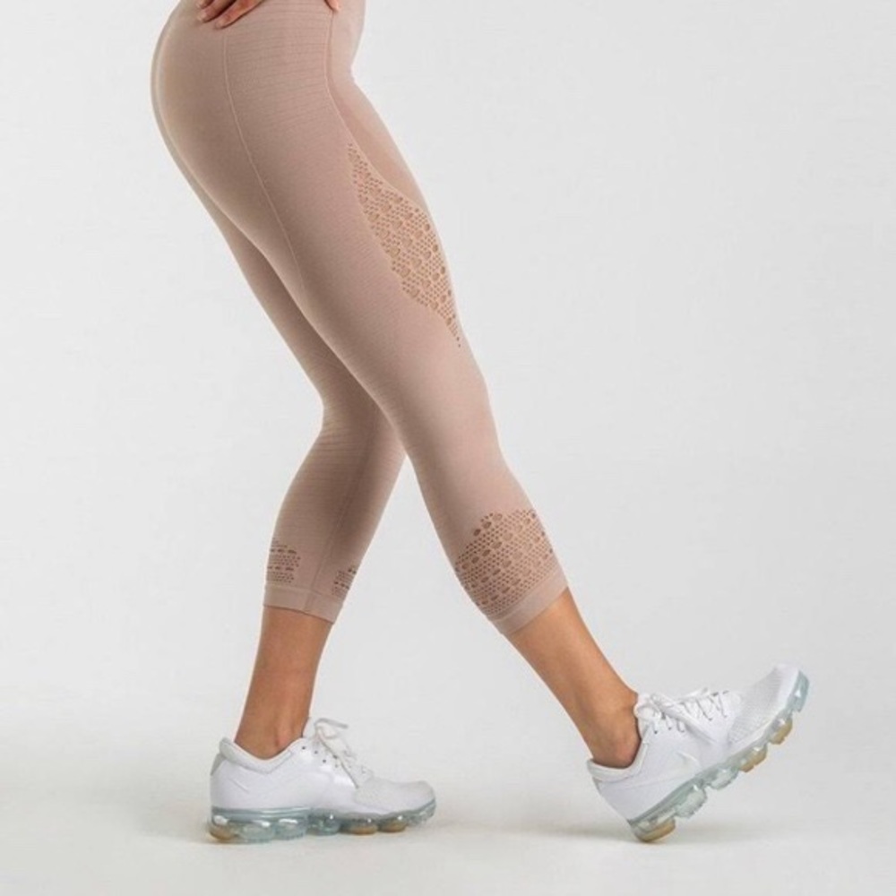 Gymshark Nude Energy + Seamless Leggings RARE